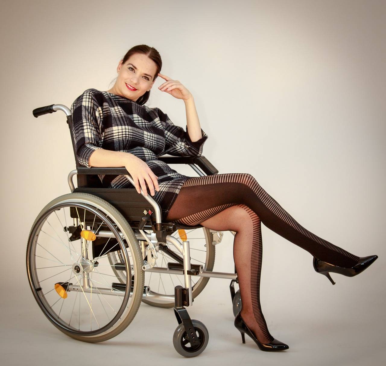 Adapting to Changing Consumer Preferences in Fashion Wholesale: Allpannel, Laserbook247 com, 247betbook