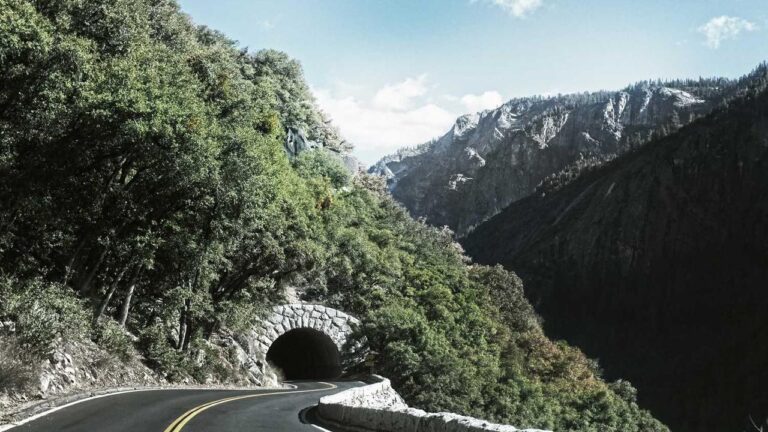 What Does The 11Xplay Privacy Policy Say About Data Use?